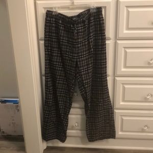 Men’s Chaps sleepwear black and gray flannel plaid
